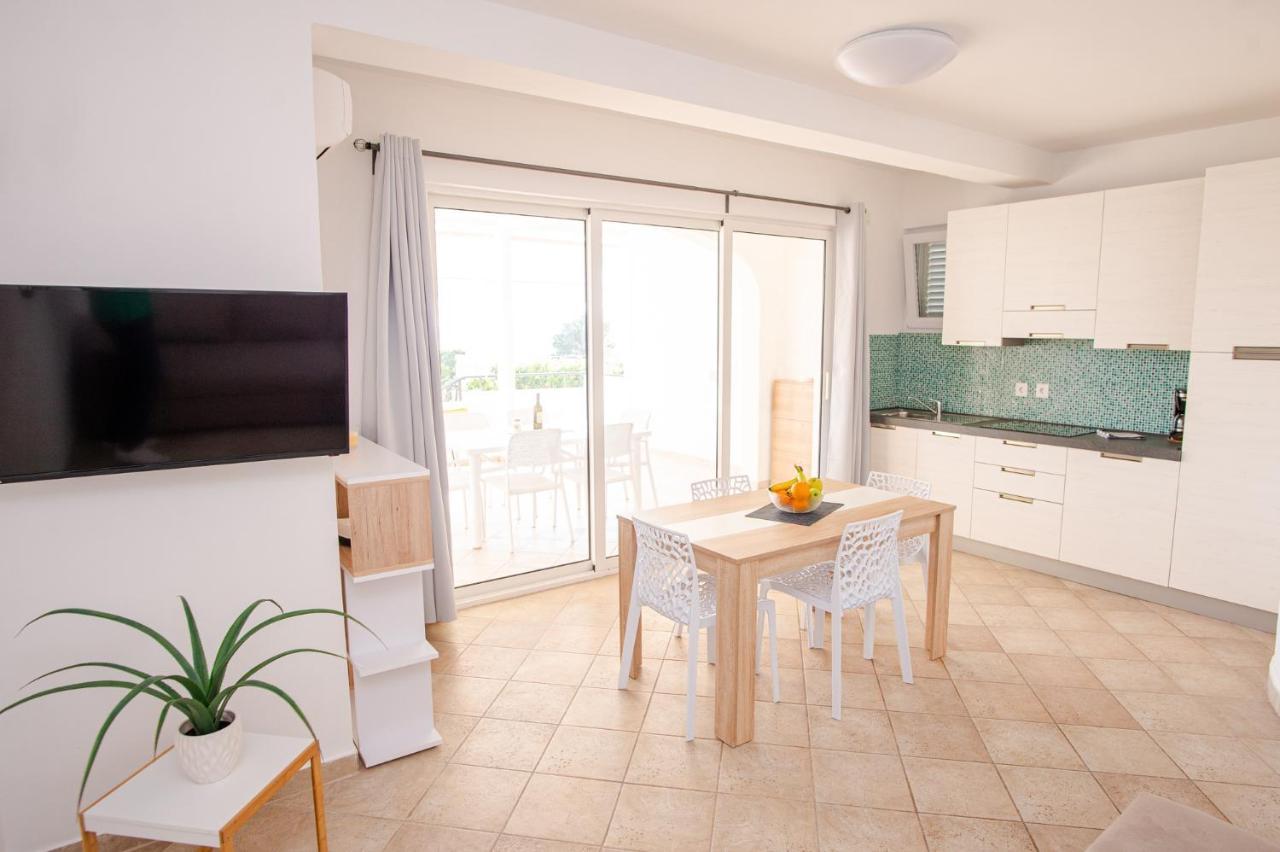Exclusive Seaside Dream Apartments Murter Exteriér fotografie